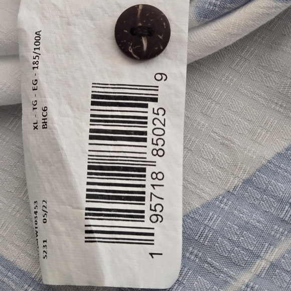 Quiksilver Waterman Men's XL Blue on White Printed Botanical Tropical Shirt - Picture 16 of 16